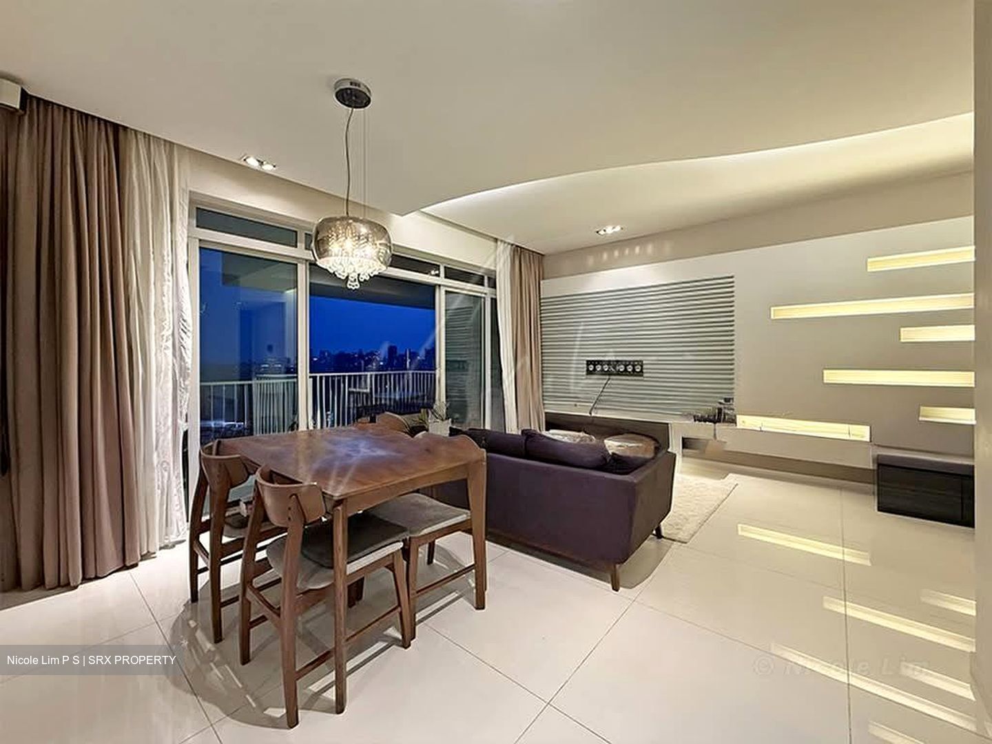 The Metropolitan Condominium (D3), Condominium #586113661